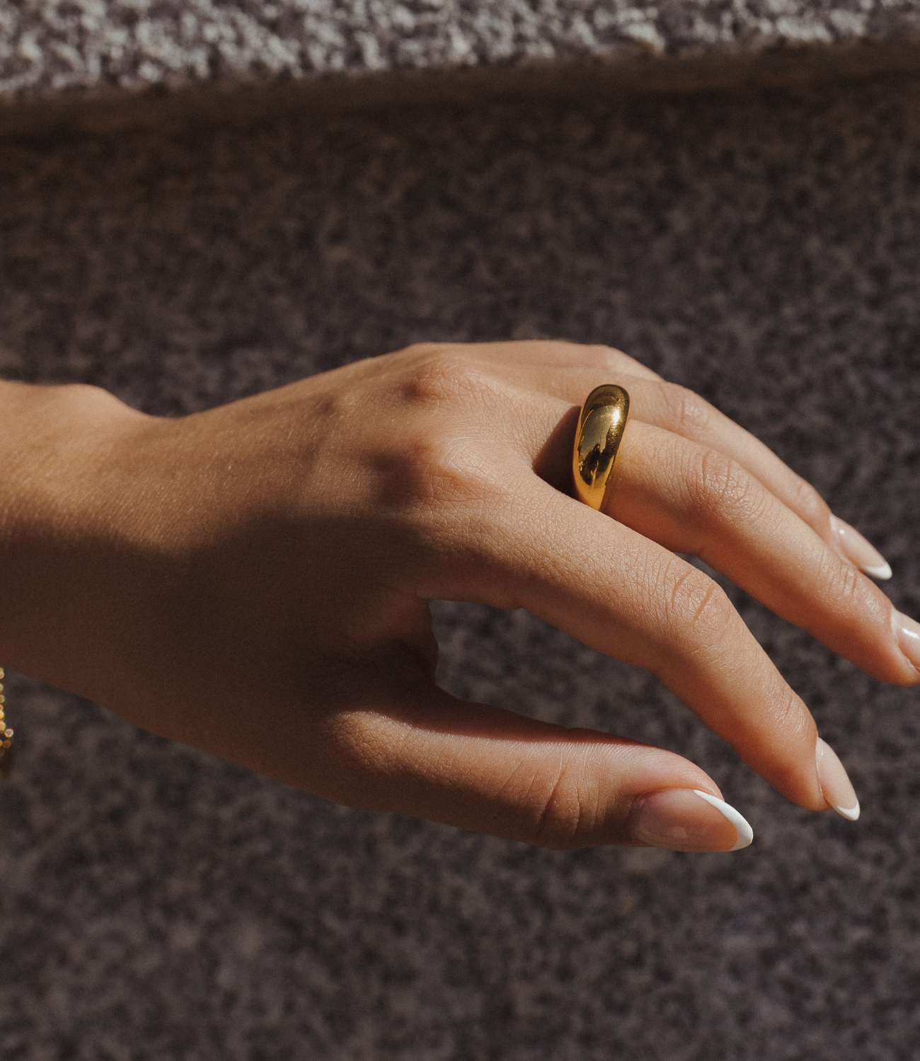 Suave Ring Gold