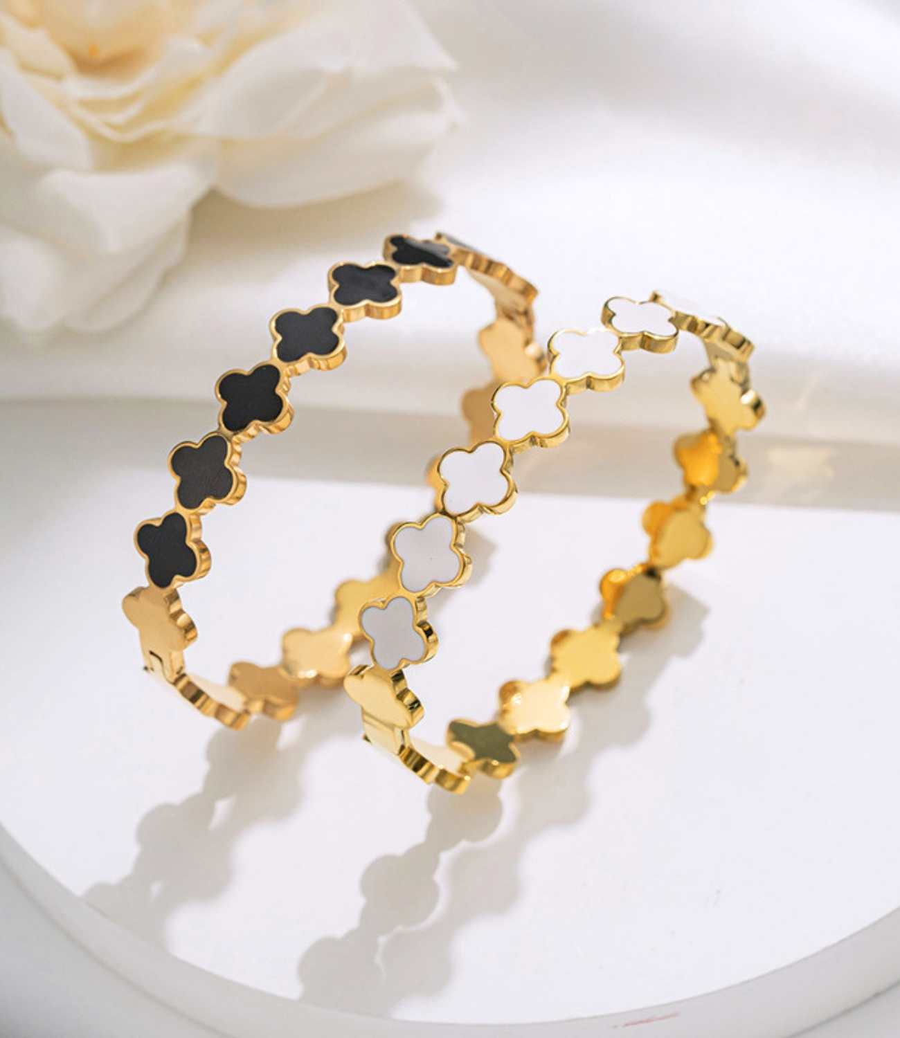 Fortune Bangle Black